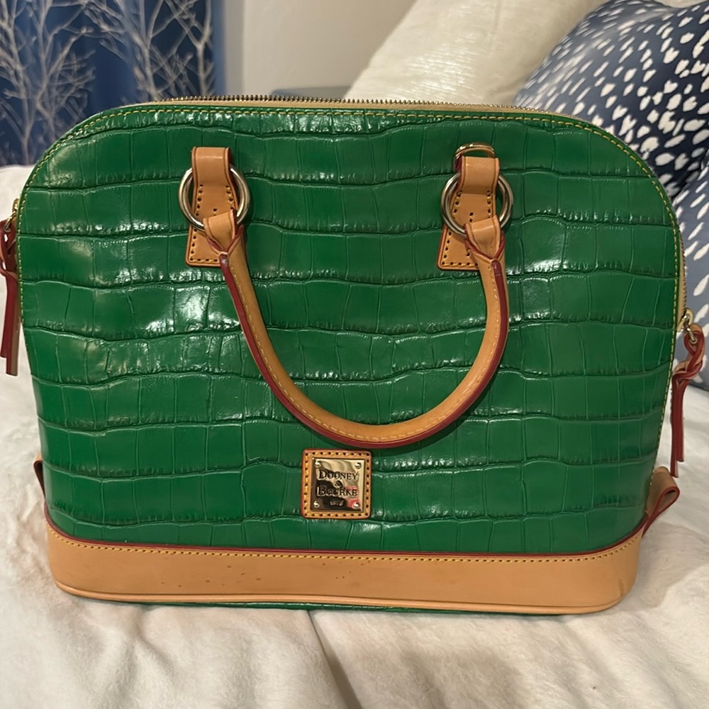 Vintage Dooney Purse, Emerald Green and Tan 🐥
